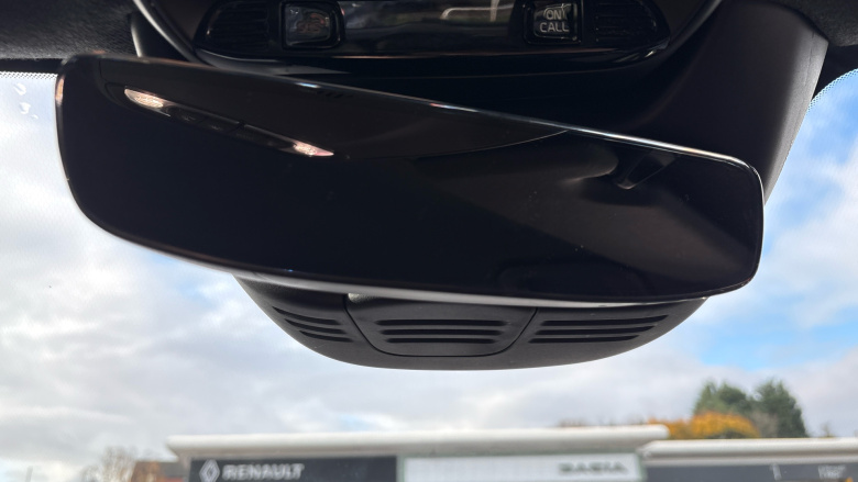 Volvo Xc40 2.0 B4P Momentum 5dr Auto [7 speed] Petrol Estate